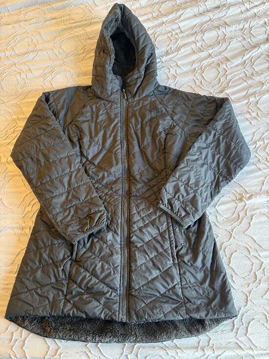 The North Face Jackets & Blazers - The North Face Mossbud Insulated Reversible Parka